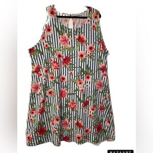 Jamie & Layla plus swing dress keyhole back blue stripe pink roses UU